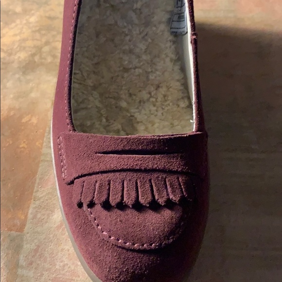 COPY - UGG Suede Wedge Heels - Picture 6 of 8